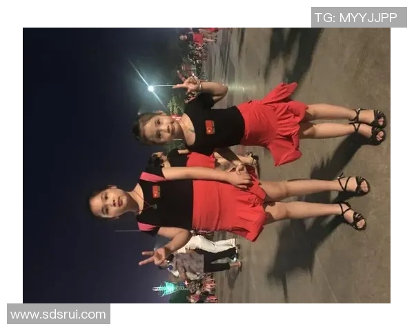 对话周敏:回顾她的篮球生涯与成长历程的精彩瞬间 对话周敏:回顾她的篮球生涯与成长历程的精彩瞬间