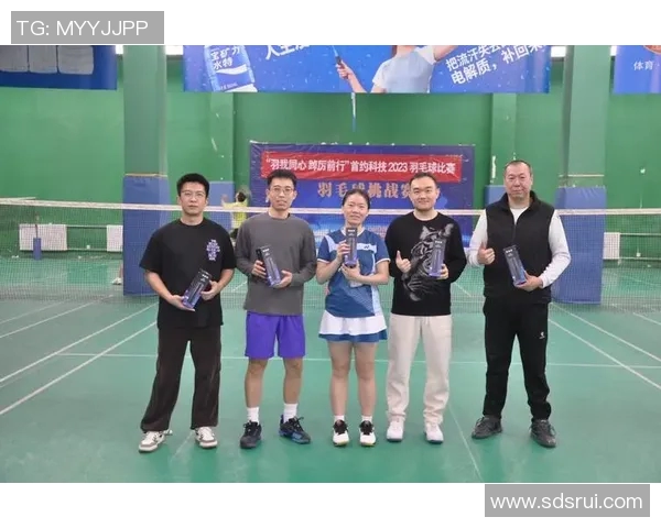武汉羽毛球队团队协作能力提升显著荣获全国排名新高 武汉羽毛球队团队协作能力提升显著荣获全国排名新高