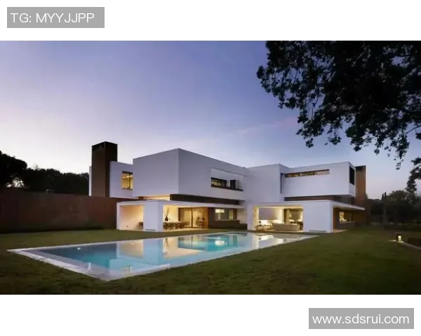 足球明星豪宅的奢华条件与生活品质探秘 足球明星豪宅的奢华条件与生活品质探秘